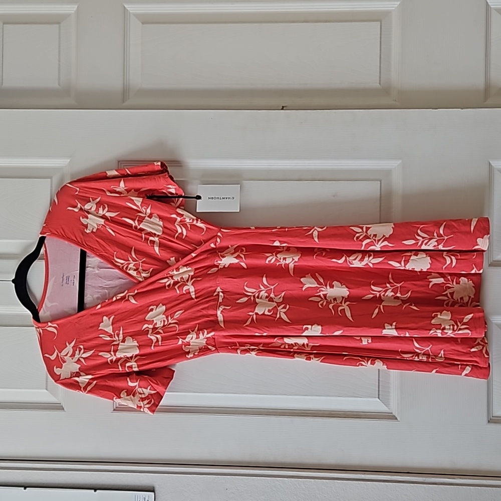 41 Hawthorn,NWT, Floral Surplice Dress,Small